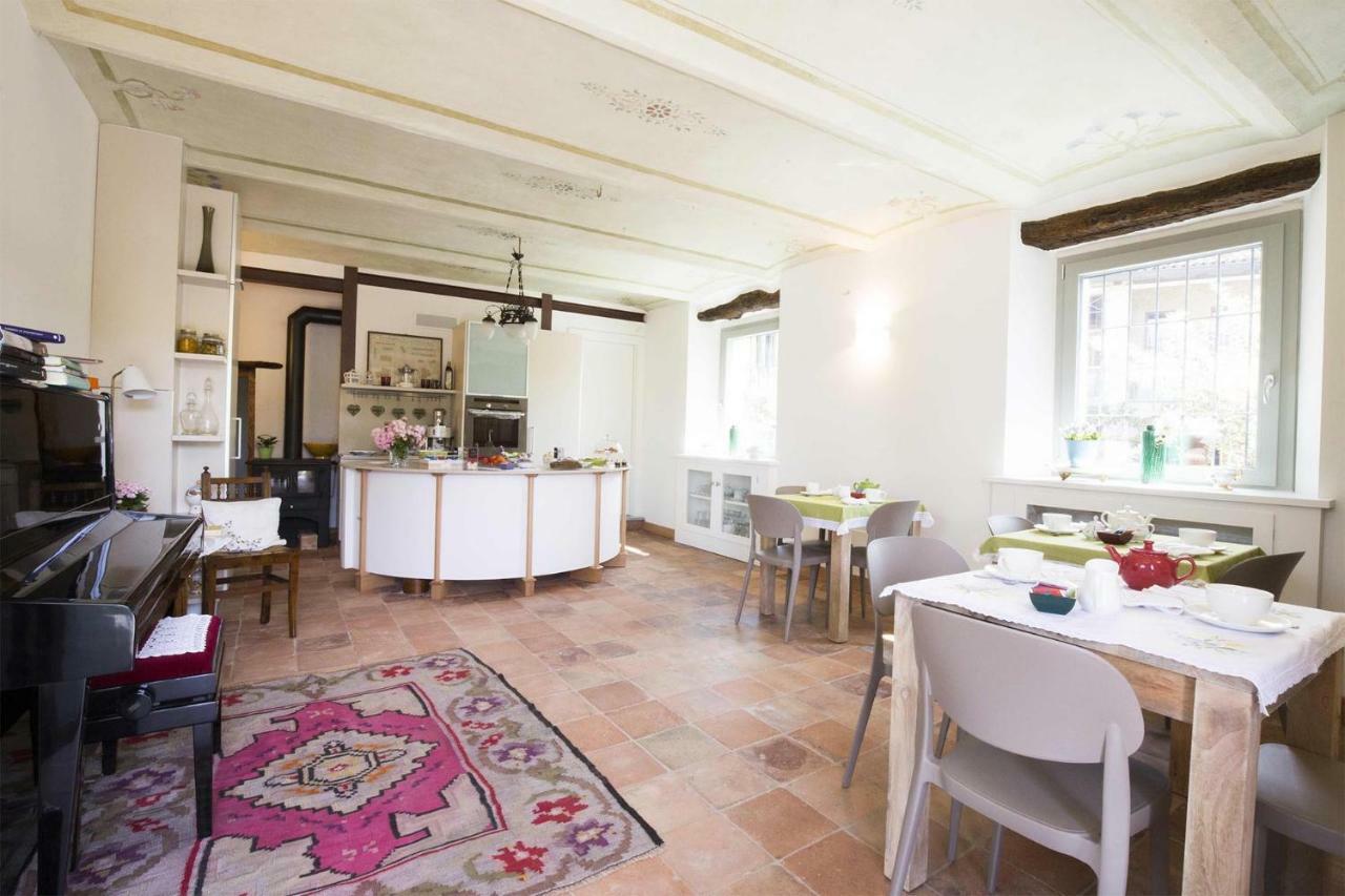 Carossi B&B Castagnole delle Lanze Esterno foto